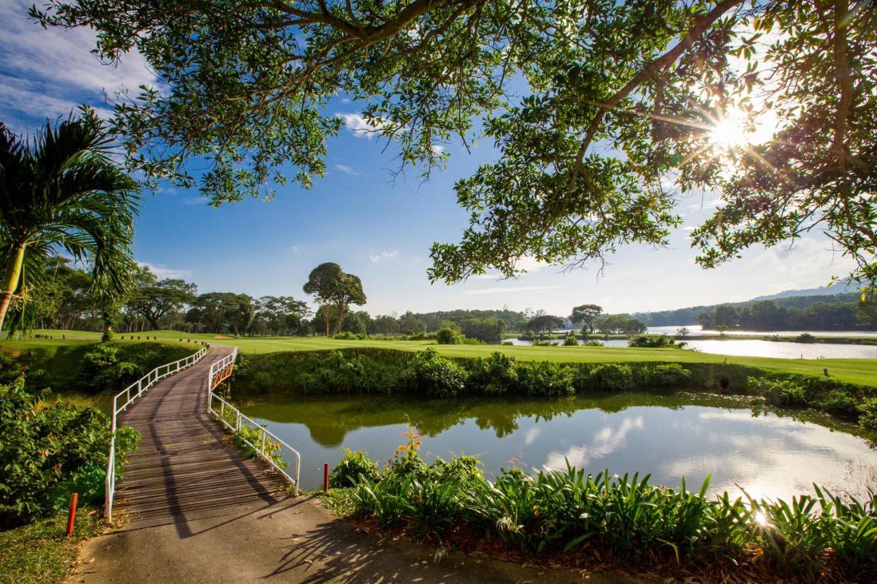 Blue Canyon Country Club Mai Khao Buitenkant foto