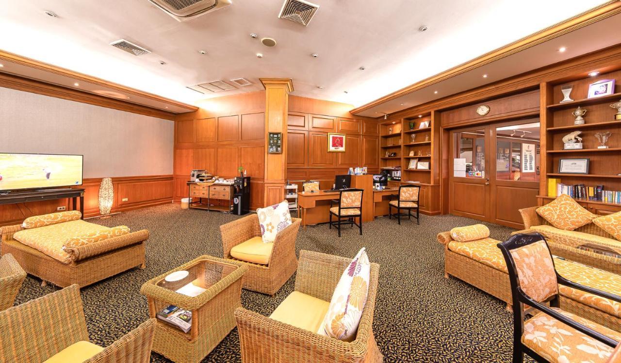 Blue Canyon Country Club Mai Khao Buitenkant foto