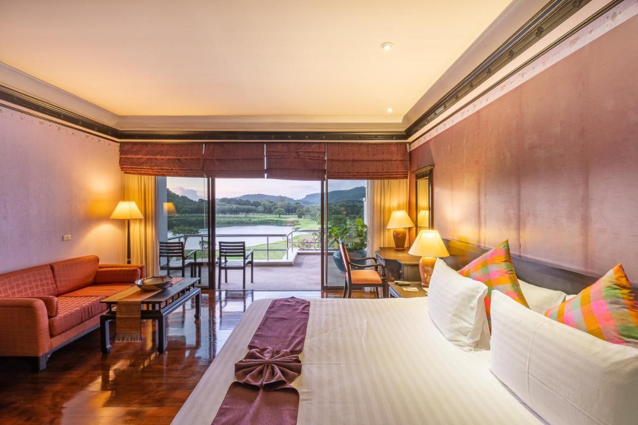 Blue Canyon Country Club Mai Khao Buitenkant foto
