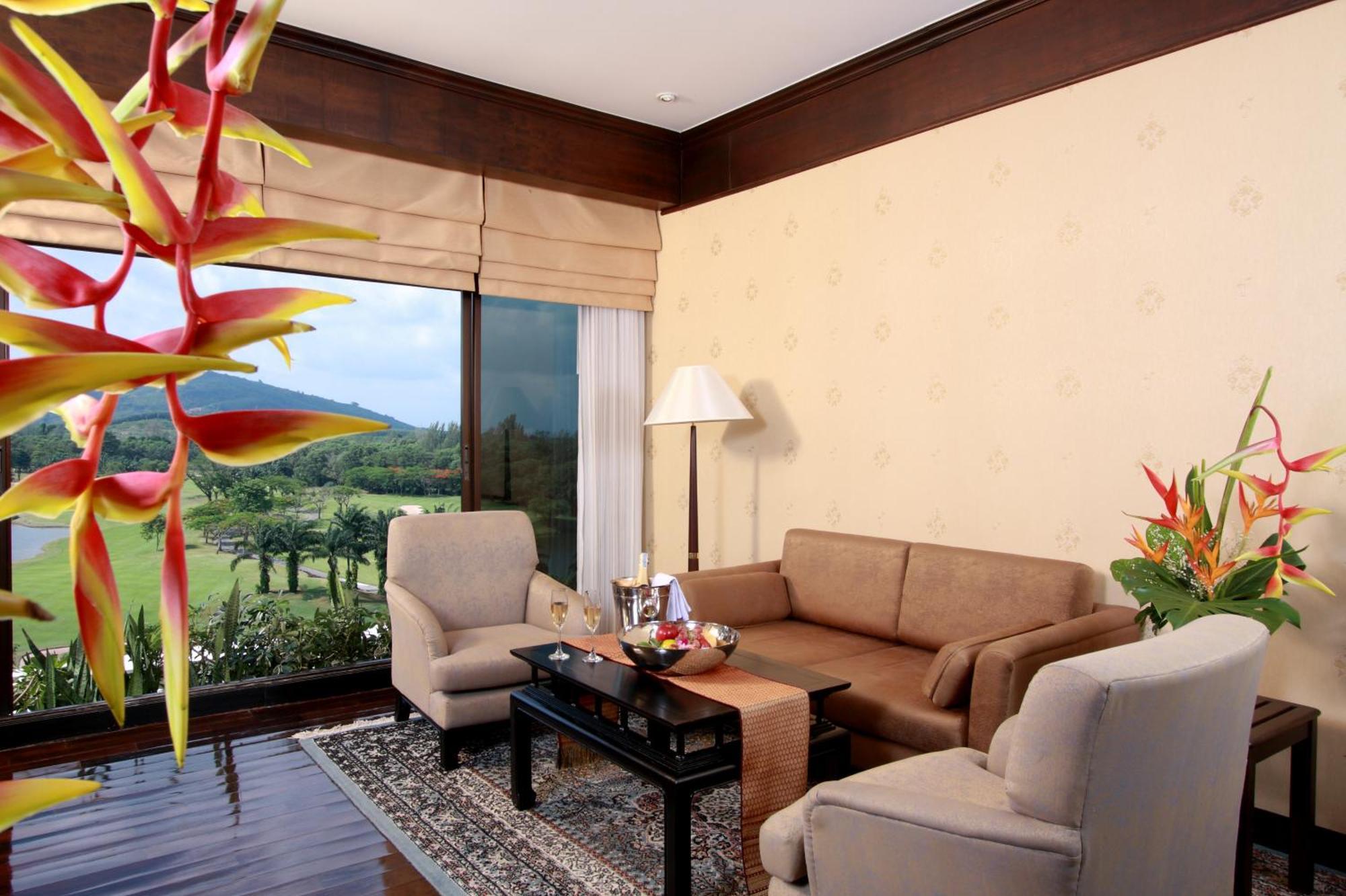 Blue Canyon Country Club Mai Khao Buitenkant foto