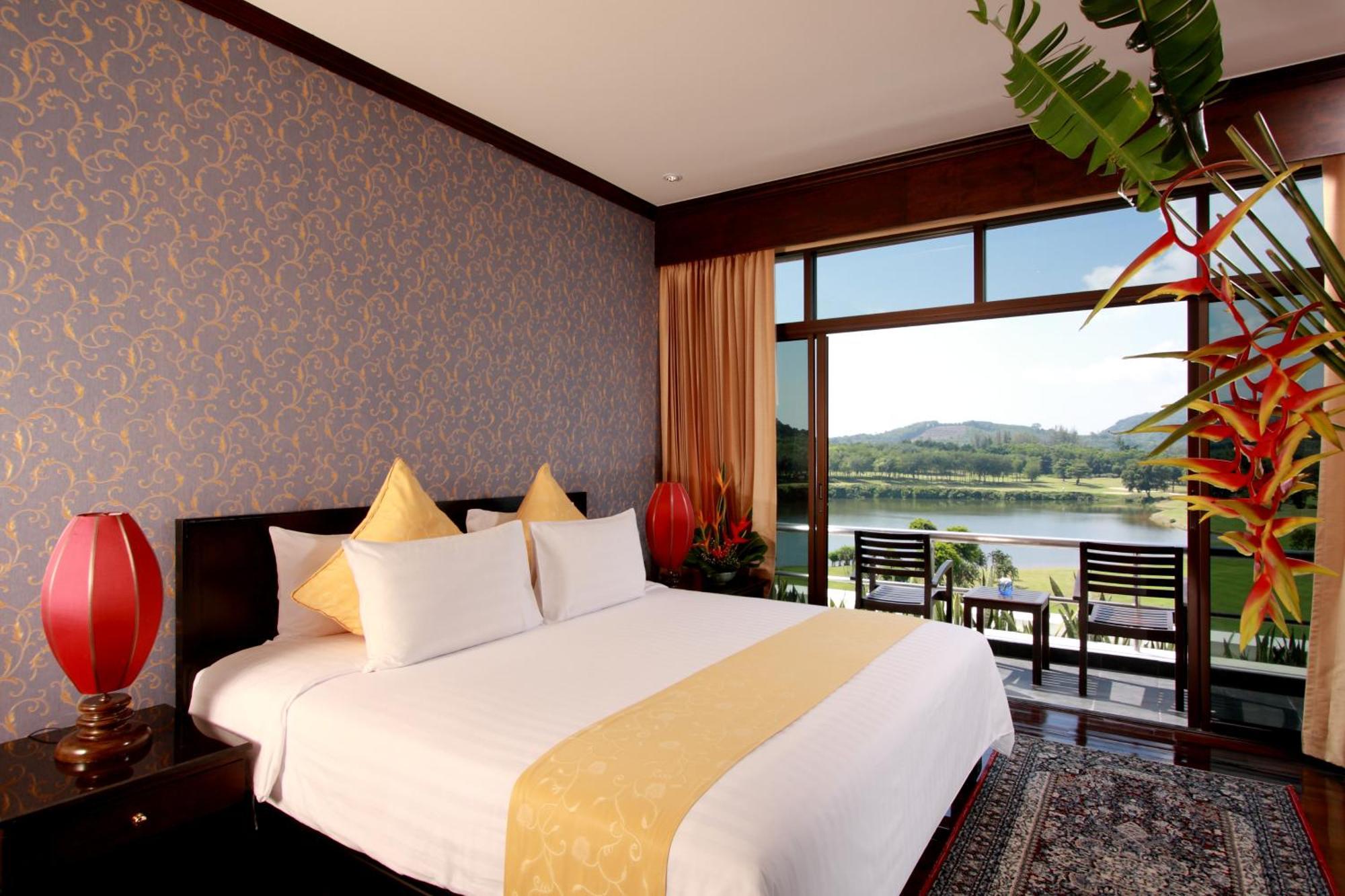 Blue Canyon Country Club Mai Khao Buitenkant foto